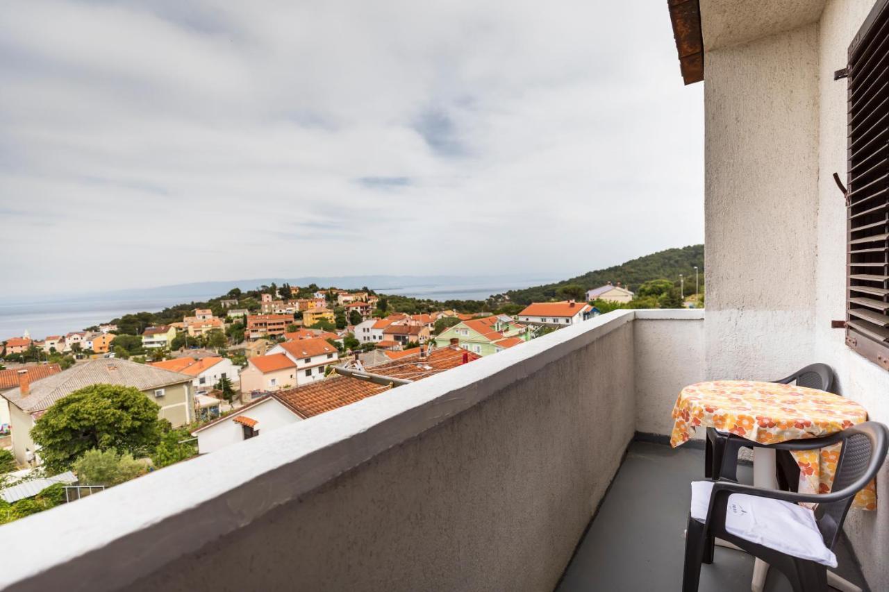 Apartment Muzic Mali Lošinj Eksteriør bilde